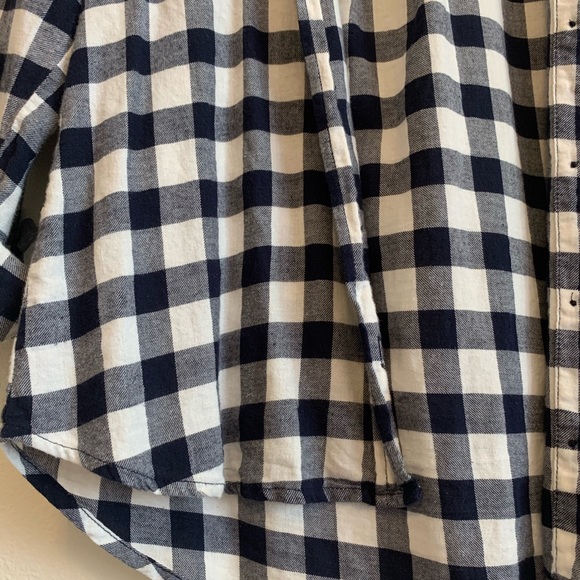 Forever 21 shirt for women - Picture 6 of 6